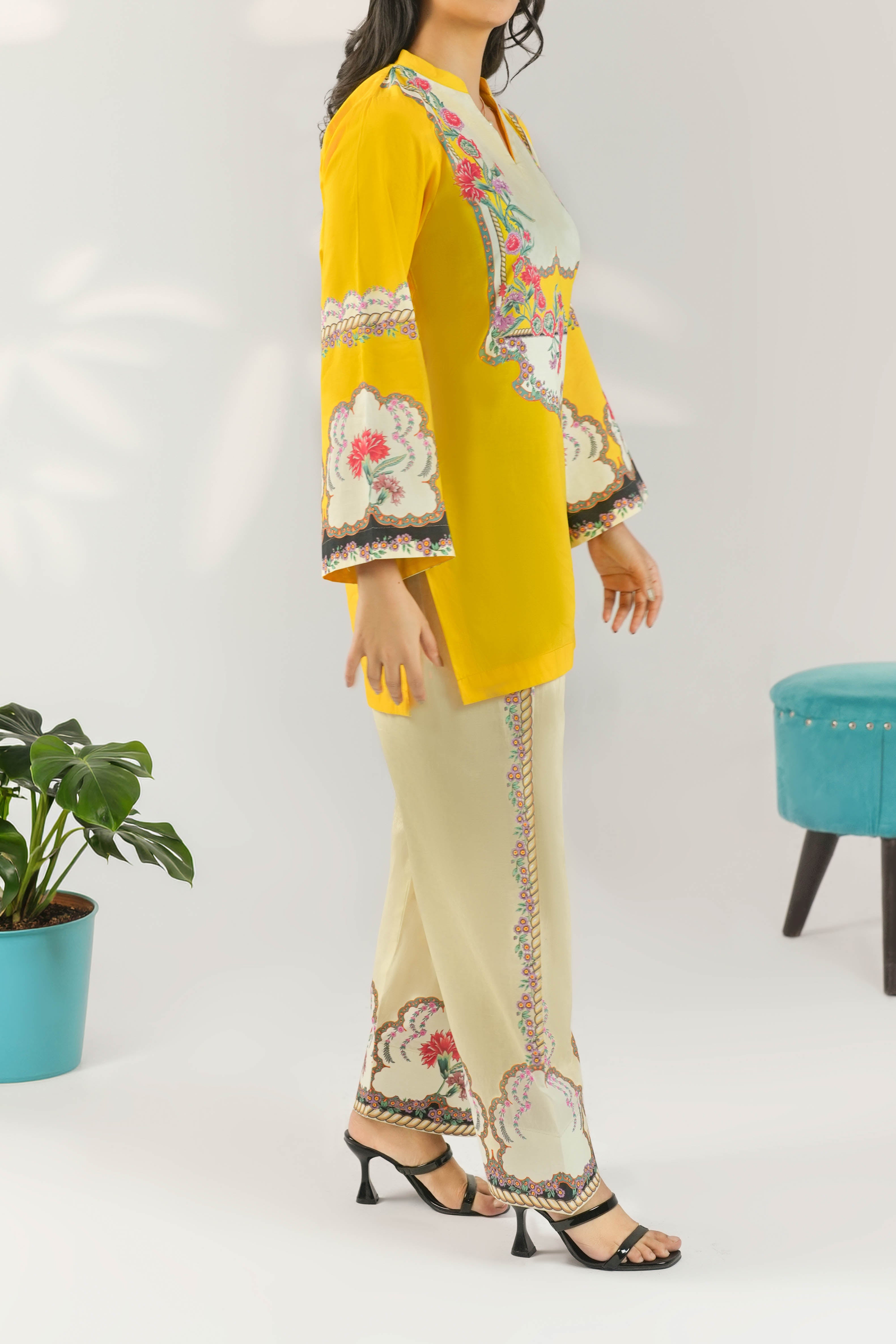 Yellow Crest - 2Pc - Stitched