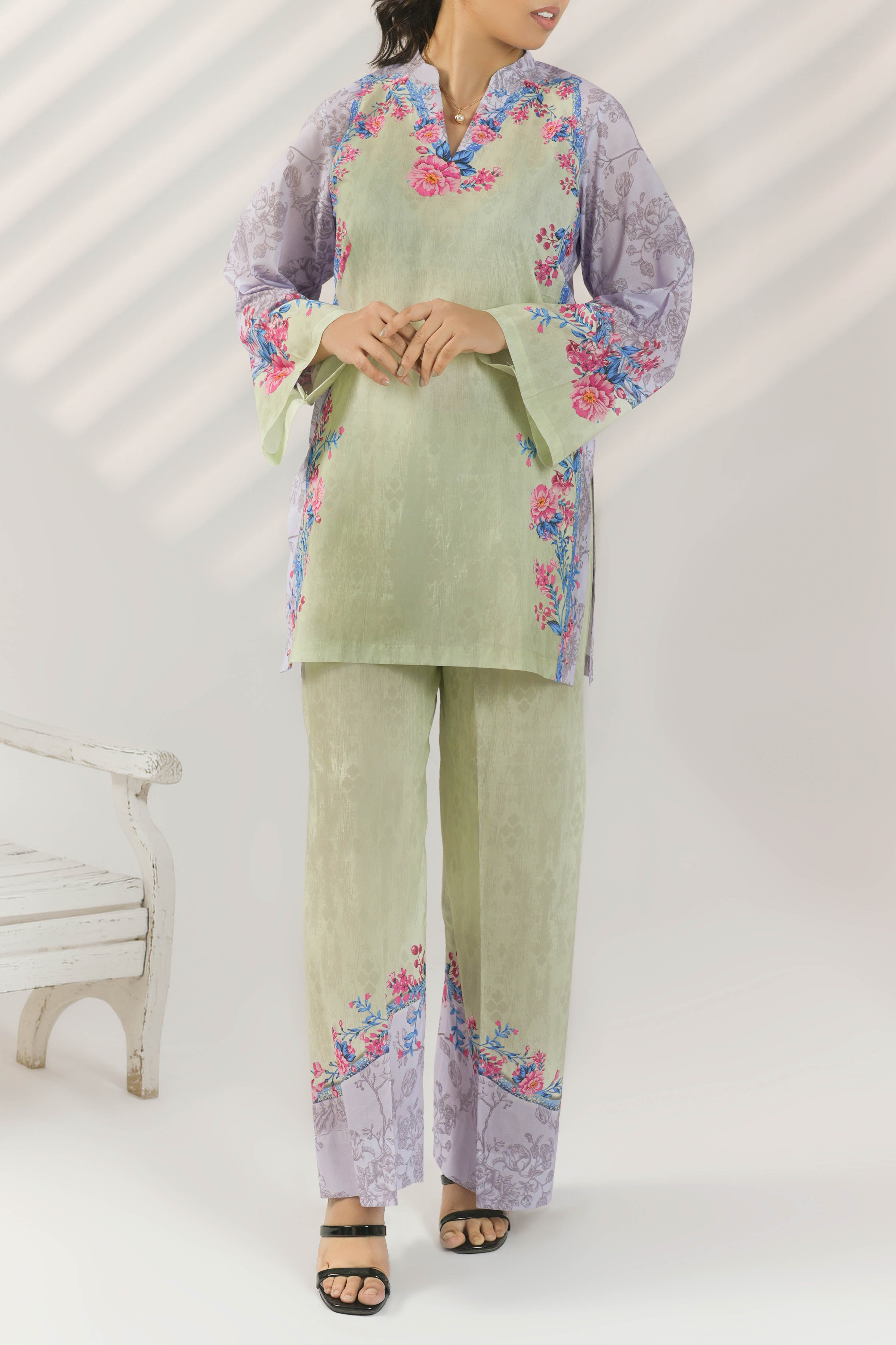 Pastel Flora - 2Pc - Stitched